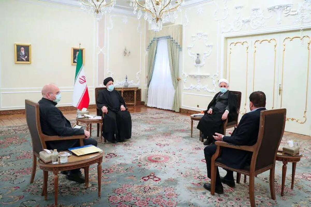 میهمان خاص جلسه سران قوا که بود؟+عکس