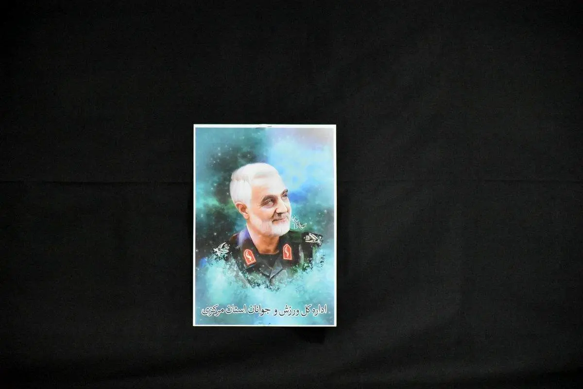 روزی که سردار سلیمانی بر سر مزار خود رفت+ عکس