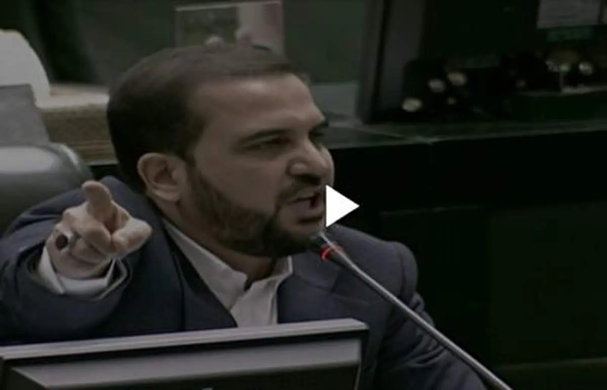 پای بازیکن خارجی لیگ به مجلس باز شد+ فیلم