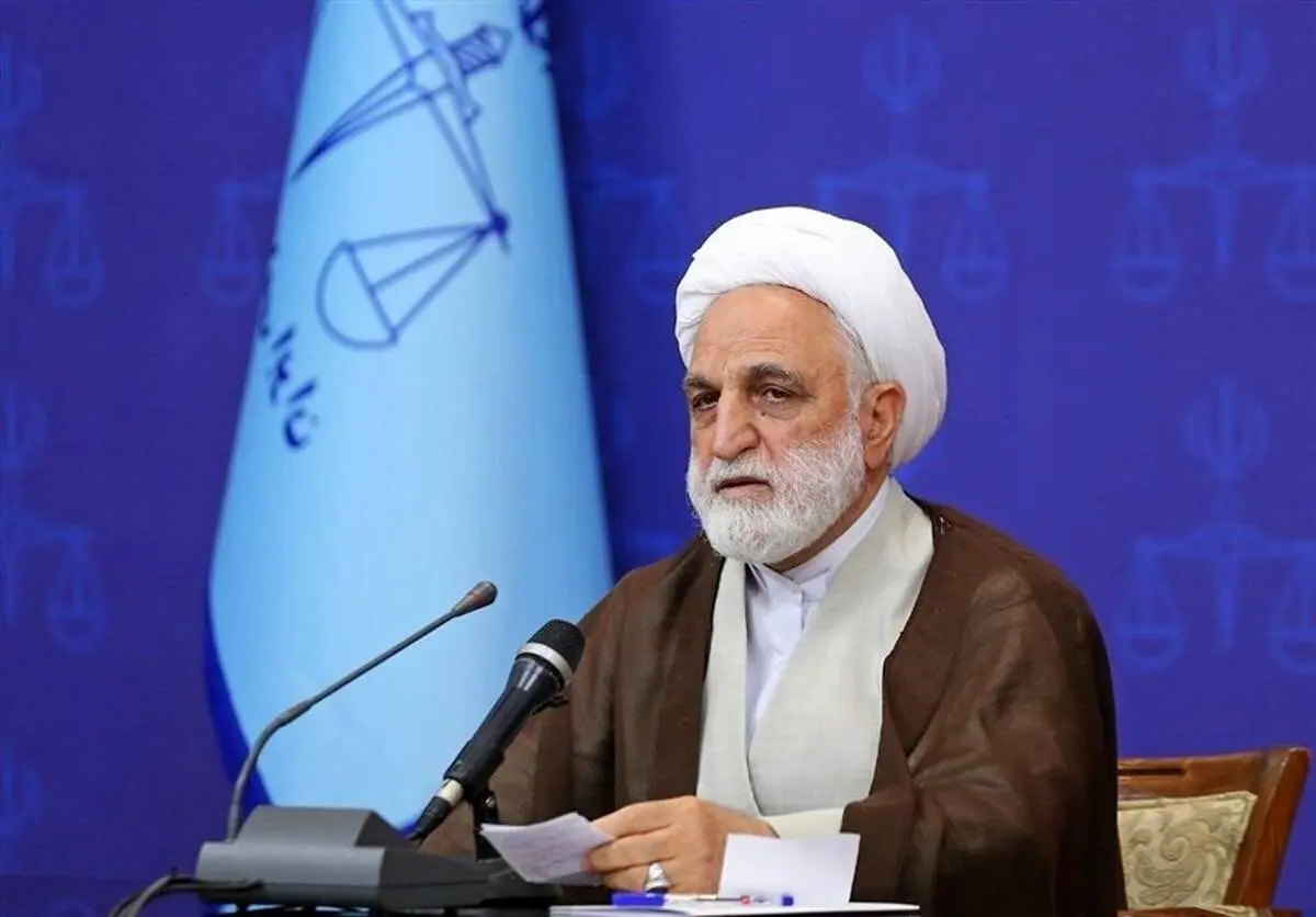 این زن خانه دار ایرانی ۳۰۰ میلیون بدهی بالا آورد+فیلم