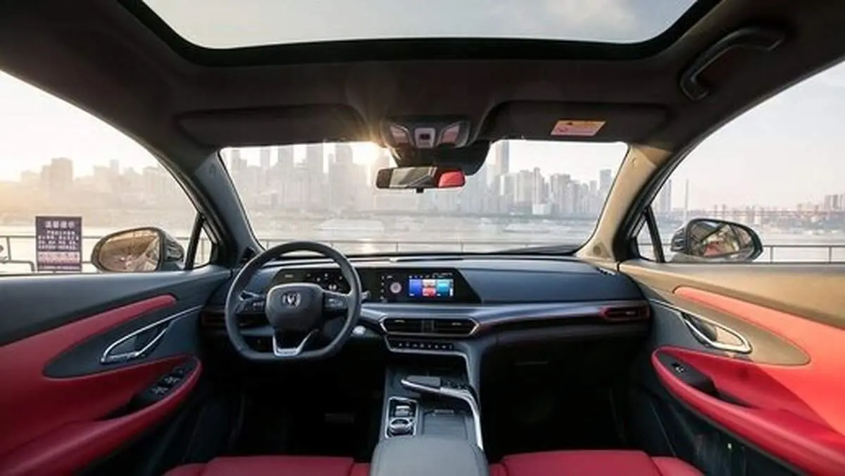 قیمت خودرو‌های وارداتی در بازار امروز پنجشنبه ۱۵ دی ۱۴۰۱+ جدول قیمت