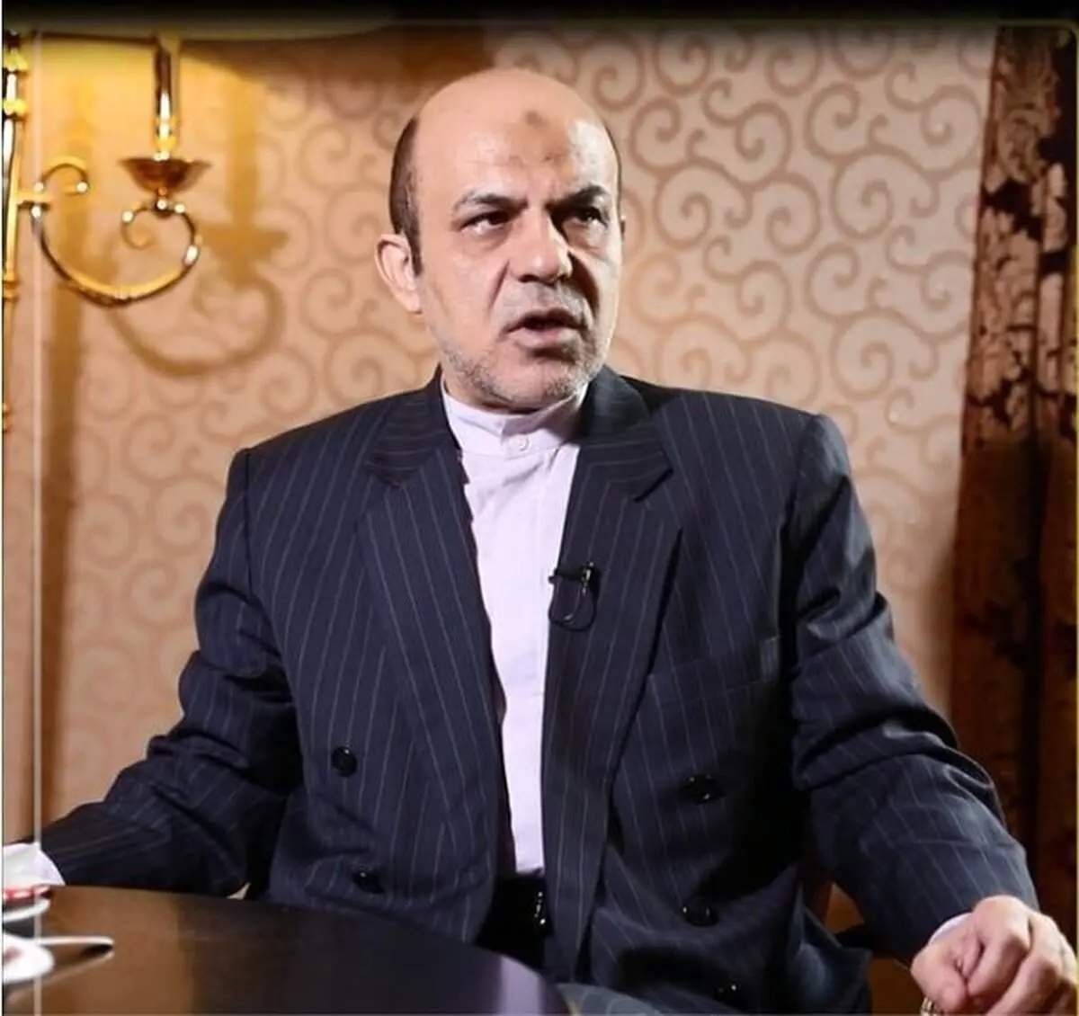 کنایه رسایی به راهیابی دوباره علیرضا اکبری به شورای امنیت پس از آزادی به قید وثیقه!+ عکس