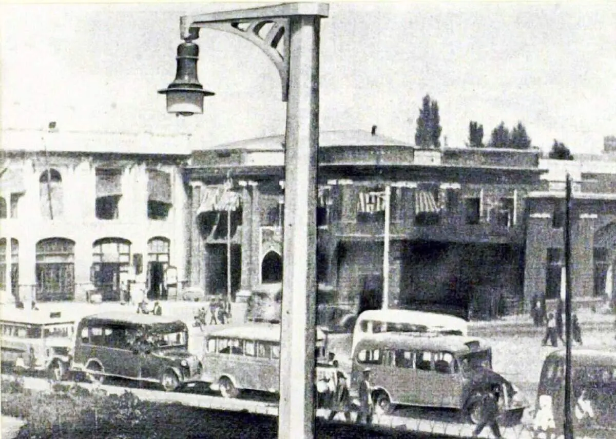 با اولین خیابان ایران که صاحب چراغ‌ شد آشنا شوید+ عکس