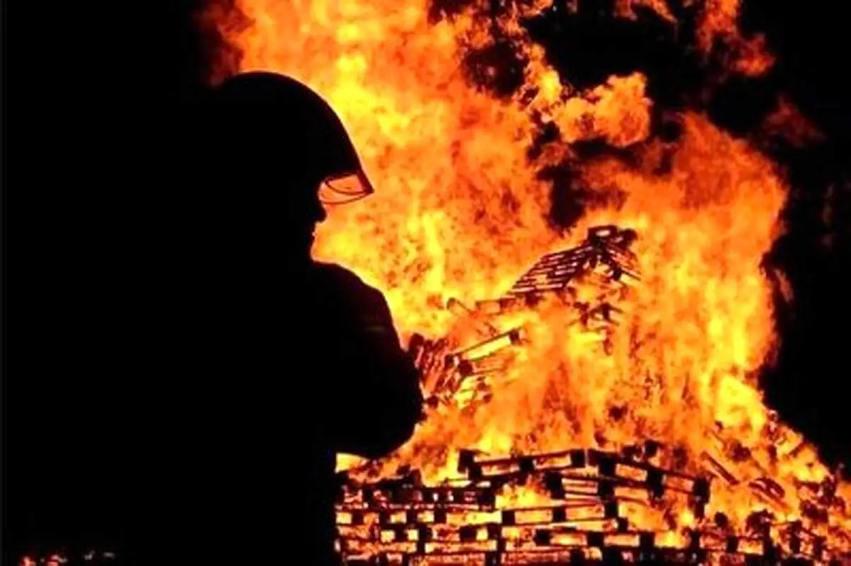 انفجار بسیار قوی در کارخانه مواد شیمیایی!+ فیلم