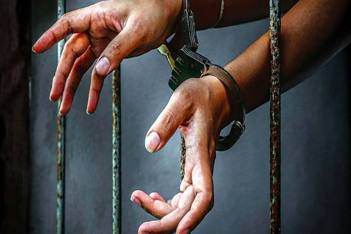 رفیقکشیِ مرد جوان در اوج مستی