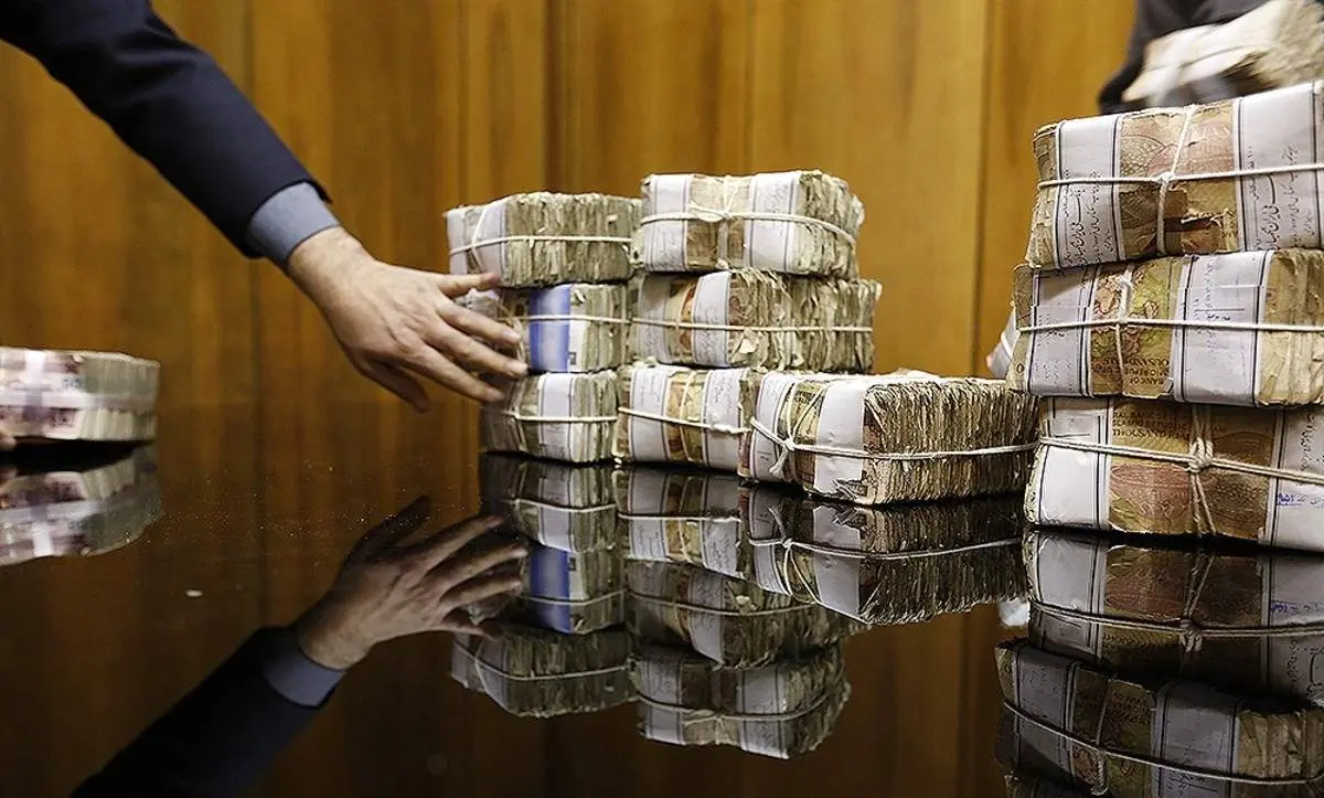 یک دهه رکود، بی تفاوتی به هزینه های مردم و مالیات‌هایی که در سال ۱۴۰۲ یقه ملت را خواهد گرفت!