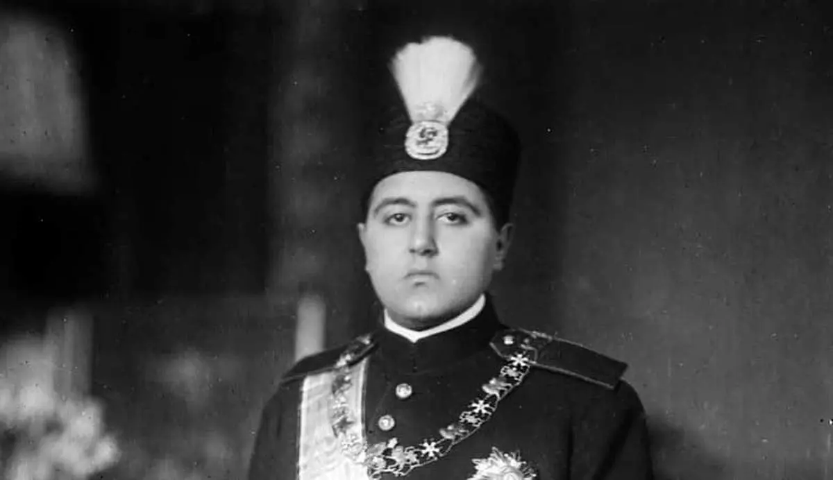 احمد شاه قاجار چند کلاس سواد داشت؟+عکس