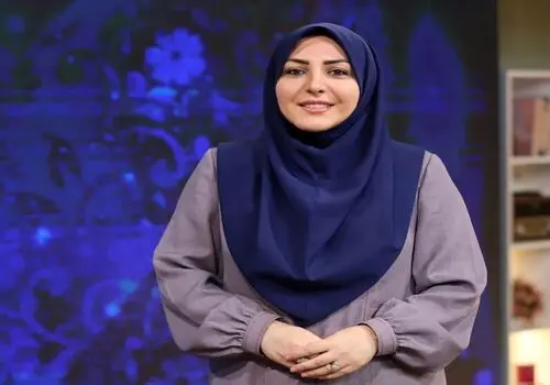 استایل خانم مجری معروف در کنسرت مصطفی راغب+ عکس
