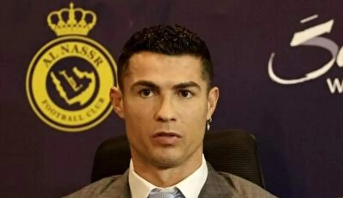 ویدئو دیده نشده از چشم تو چشم شدن رونالدو با بوکسور ترسناک جهان