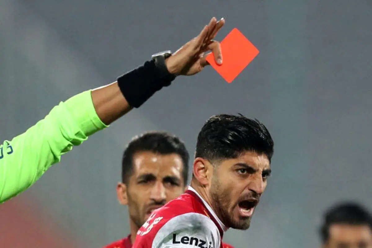 بینندگان انتظار نداشتند که عصبانی شوم،‌ اما از کوره در رفتم و عذرخواهی می‌کنم