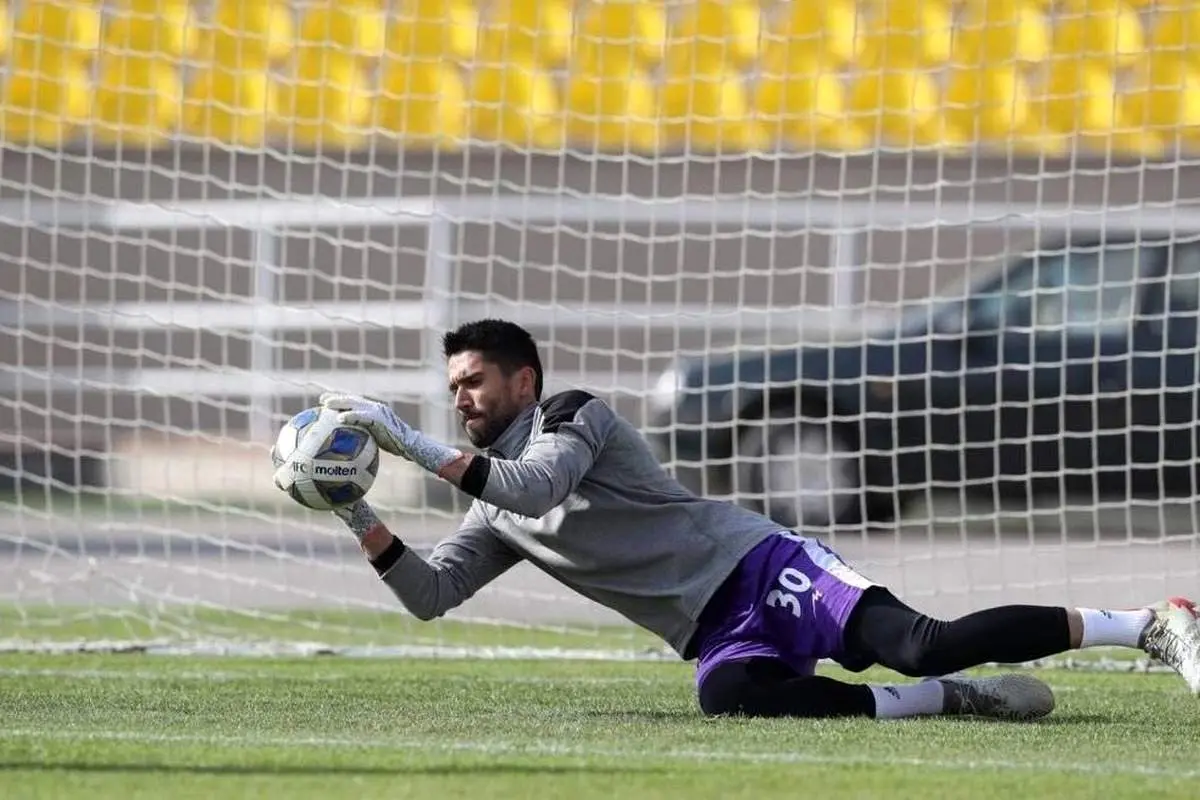 حسینی هیچ گونه اخطاری به باشگاه ارسال نکرد