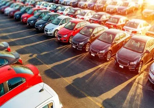 دولت تعرفه واردات خودرو از ۴ تا ۱۶۵ درصد را ابلاغ کرد

