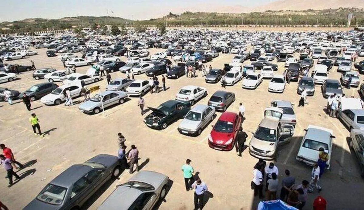 محدودیت جدید خودروسازان برای ثبت نام خودرو جنجالی شد!