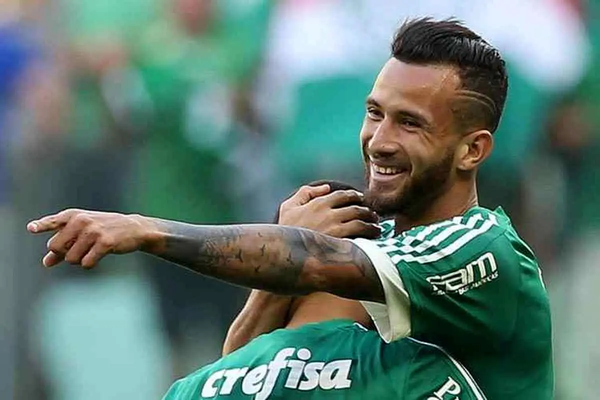 مهاجم برزیلی پرسپولیس در راه ایران