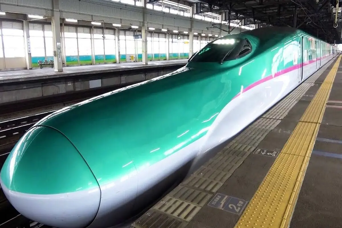ویدئویی پربازدید از سرعت مبهوت کننده یک قطار در ژاپن + فیلم
