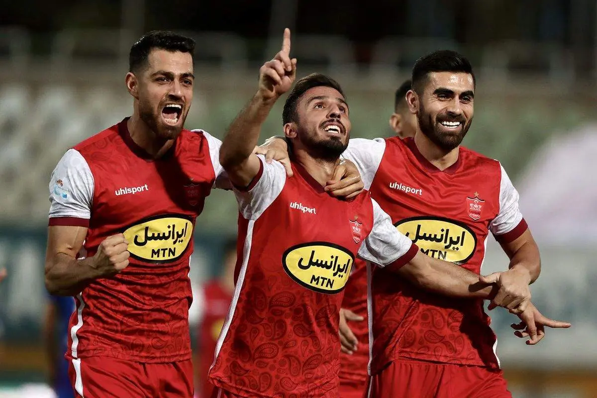 هافبک پرسپولیس مصدوم شد