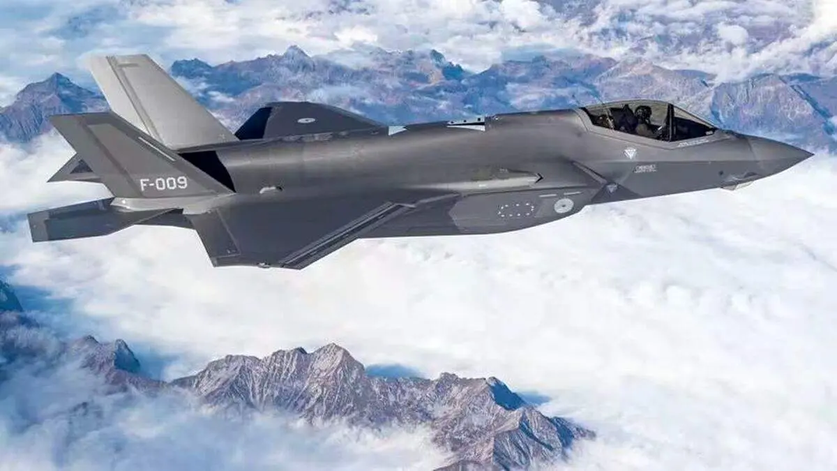 ردگیری هواپیماهای نظامی روسیه در لهستان از سوی جنگنده های هلند