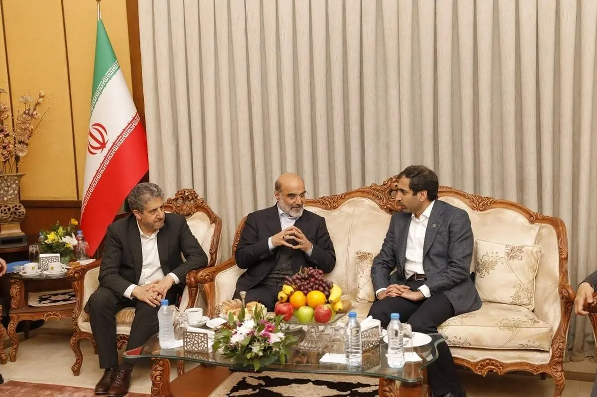 همکاری مشترک بانک صادرات ایران با هلدینگ خلیج فارس