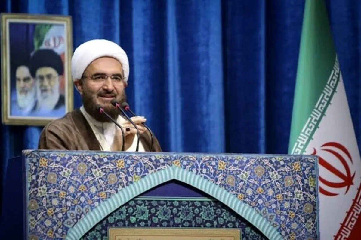 امام جمعه تهران: کرامت رهبری را در موضوع عفو، مشاهده کردیم