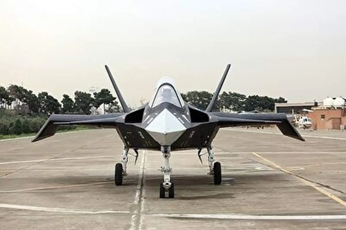 مخوف ترین جنگنده ایران سال آینده رو نمایی می شود+ فیلم