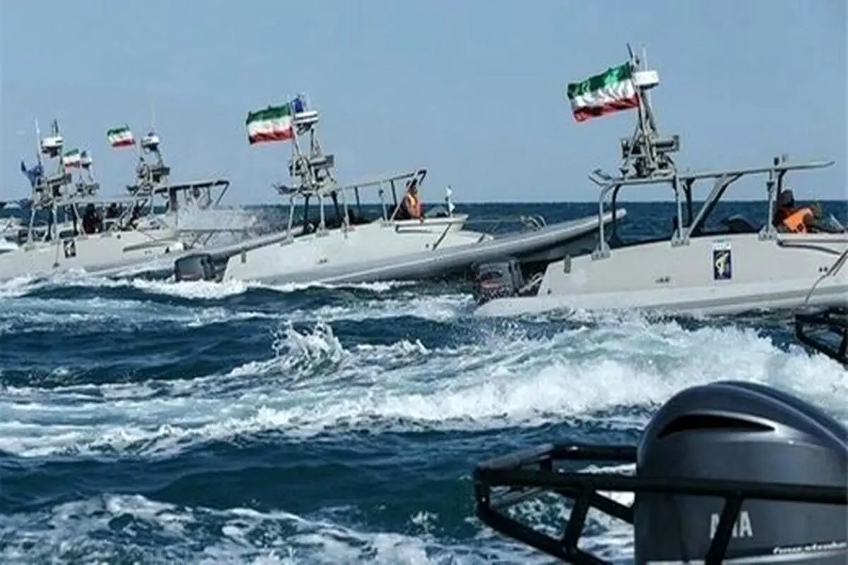 تمسخر آمریکایی ها توسط قایق‌های تندروی ایران