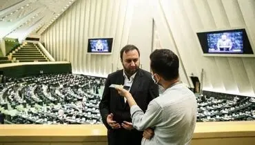 به بی‌انگیزگی و گلایه‌مندی فعالان اقتصادی در مناطق آزاد توجه شود