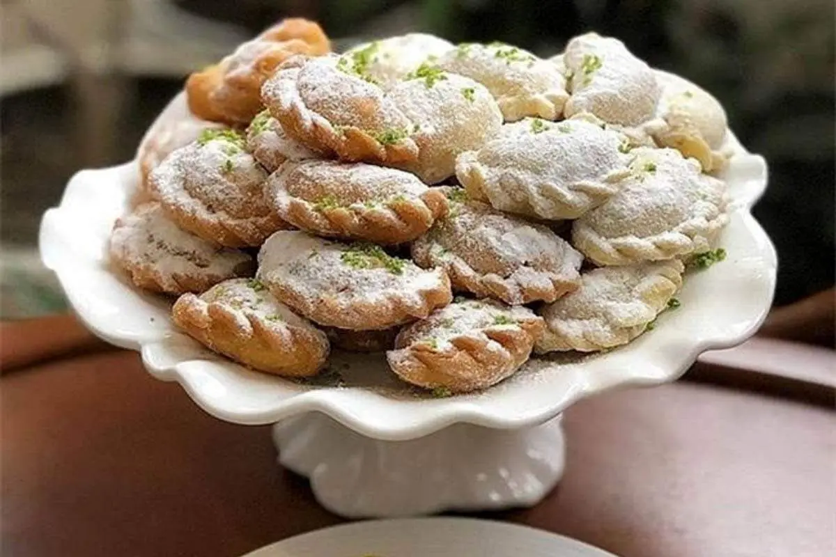 طرز تهیه سه سوته قطاب یزدی + فیلم