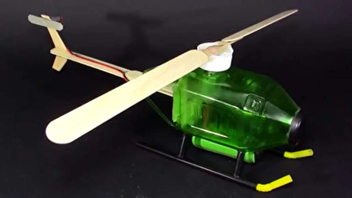 ساخت هلی کوپتر در خانه با وسایل دم دستی + فیلم
