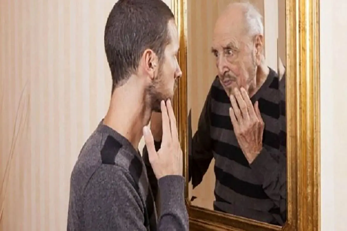 اطرافیانتان شما را زیباتر میبینند