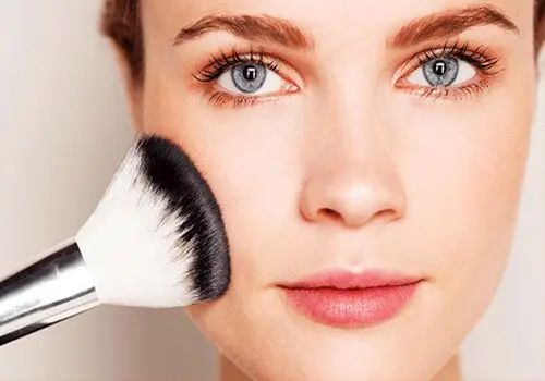 بهترین برند سایه چشم در جهان کدام است؟