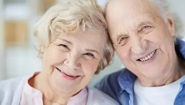 چرا خانم‌ها زودتر از آقایون پیر می‌شوند؟