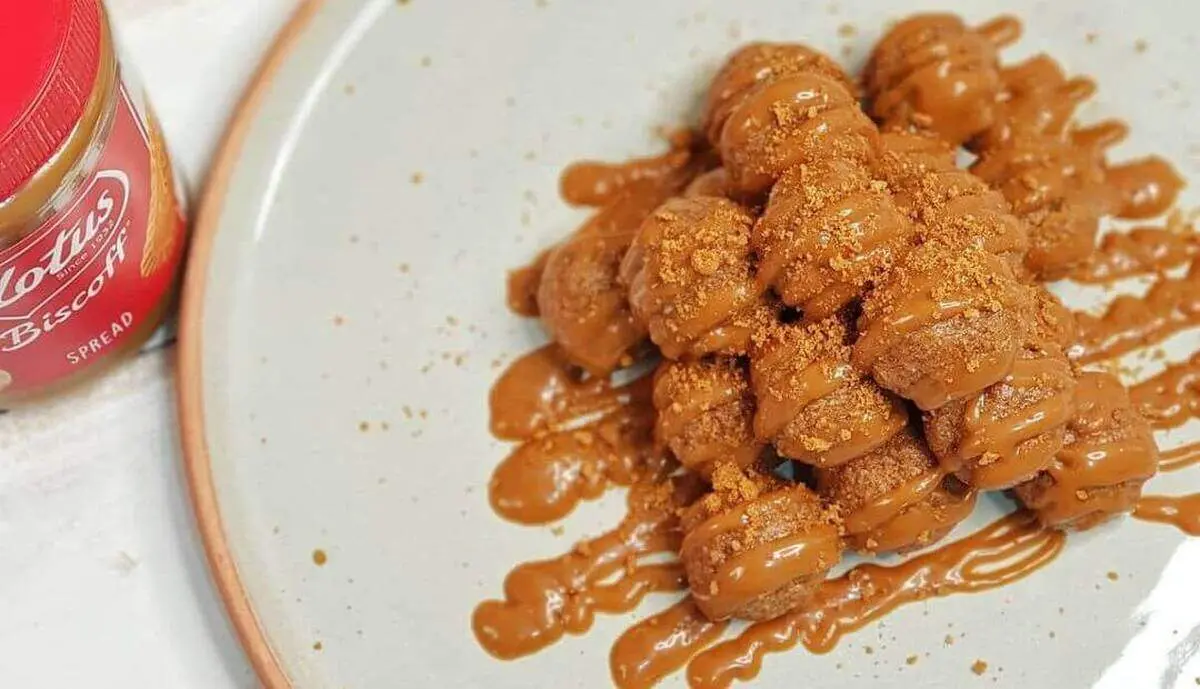 طرز تهیه توپک لوتوس