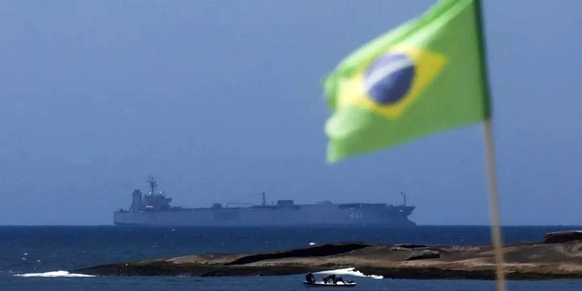 ناو‌های ایرانی در قاره آمریکا چه می‌کنند؟