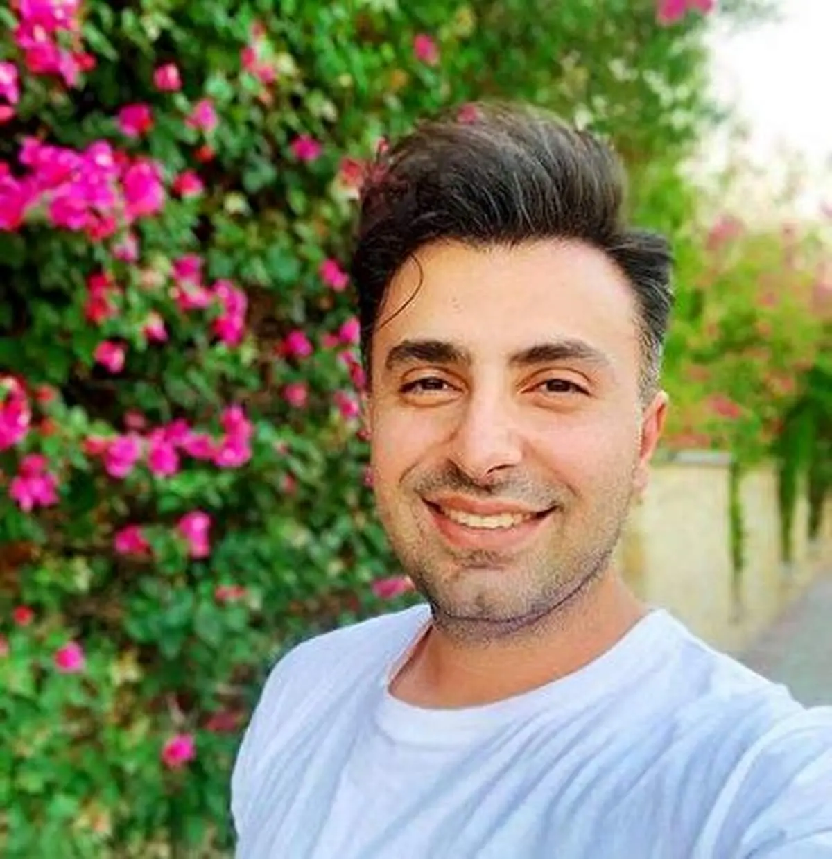 اشک های طلیسچی حین اجرای قطعه «قاف» در کنسرت جدیدش+ فیلم