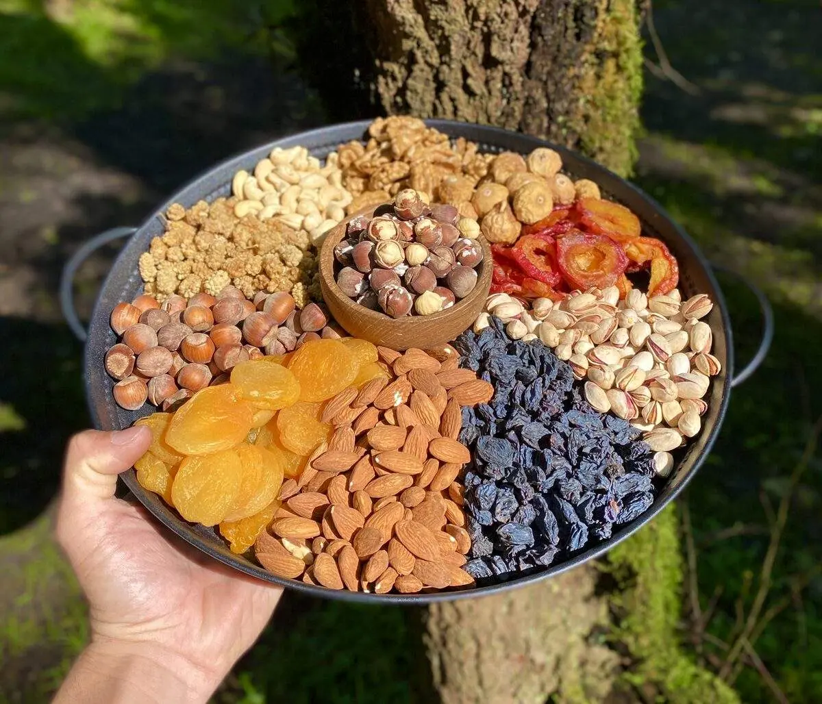 برای خرید آجیل عید چقدر باید هزینه کنیم؟