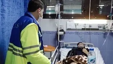 ۱۱ دانش‌آموز دختر در بندرعباس به بیمارستان منتقل شدند