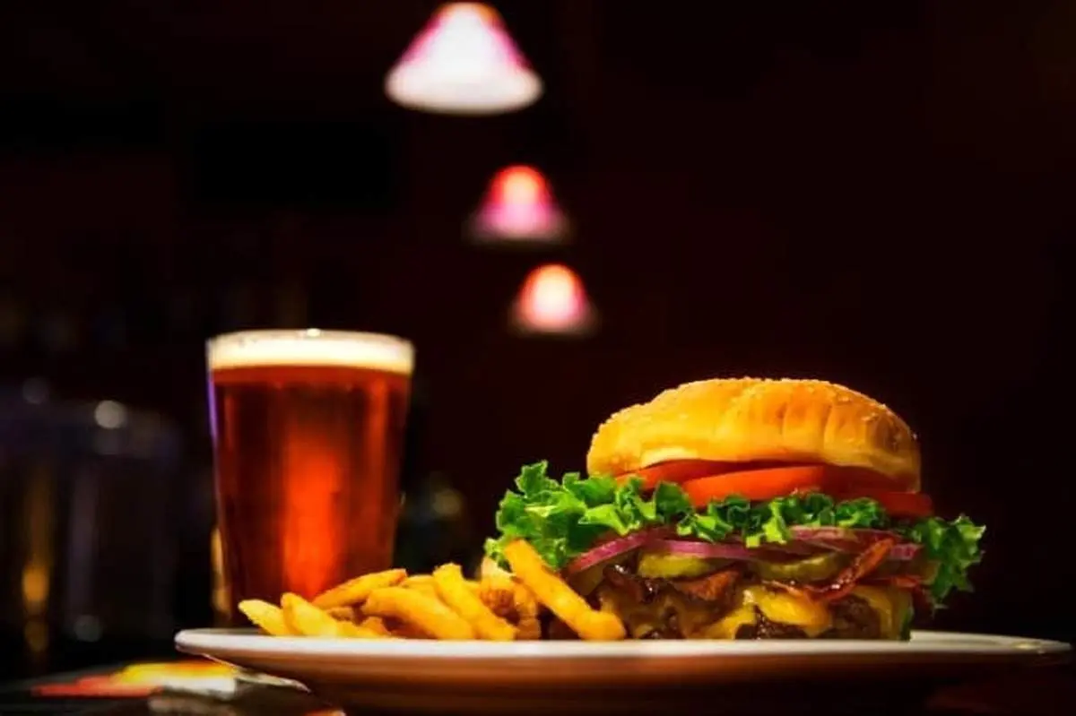 این مواد غذایی عمر شما را کوتاه می کند!