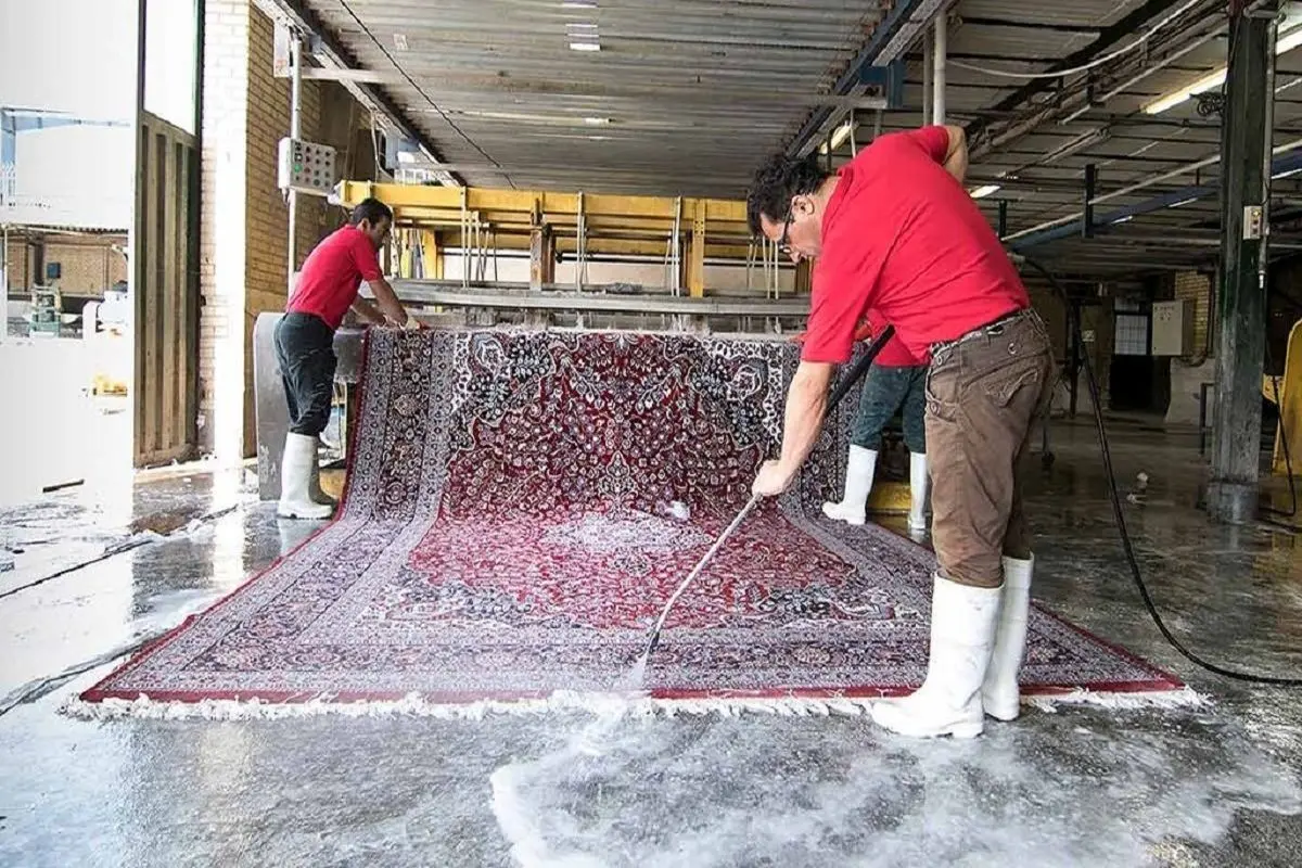 تصاویری از بازار داغ  قالی شویی های بزرگ در آستانه نوروز
