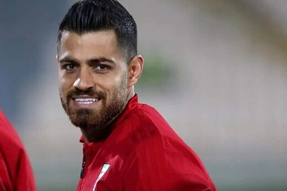 مدافع پرسپولیس در راه قطر+ عکس