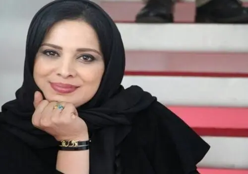 قاب عاشقانه روشنک عجمیان با همسرش
