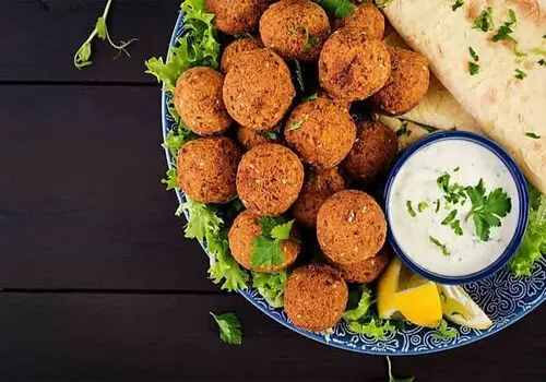 طرز تهیه فلافل سبک سوری ترد و خوش‌طعم
