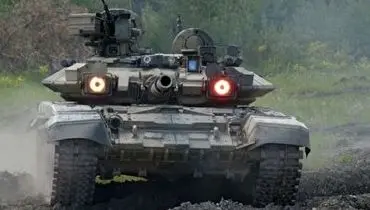 لحظه هدف قرارگرفتن و به غنیمت گرفته شدن تانک T90 روسیه + فیلم