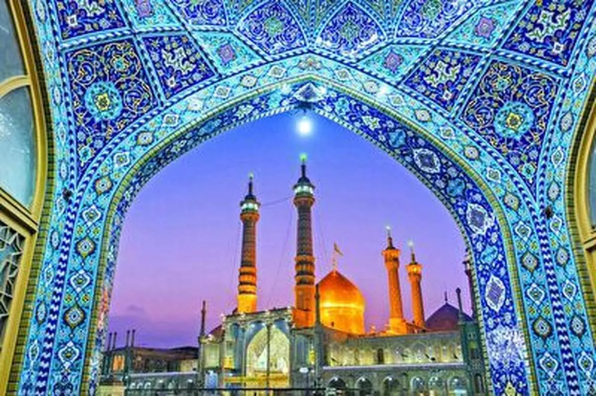 مناجات زیبا و شنیدنی شعبانیه در حرم حضرت معصومه + فیلم