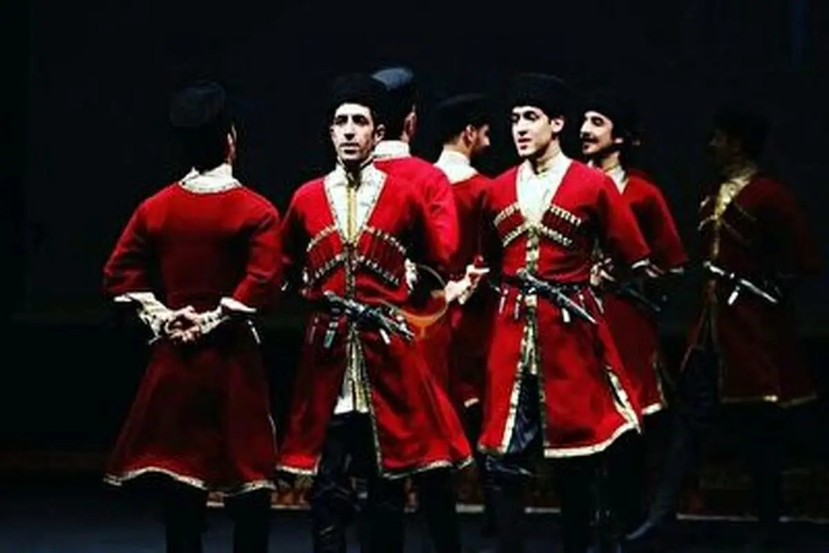 رقص ترکی احسان علیخانی همراه گروه آذربایجانی + فیلم