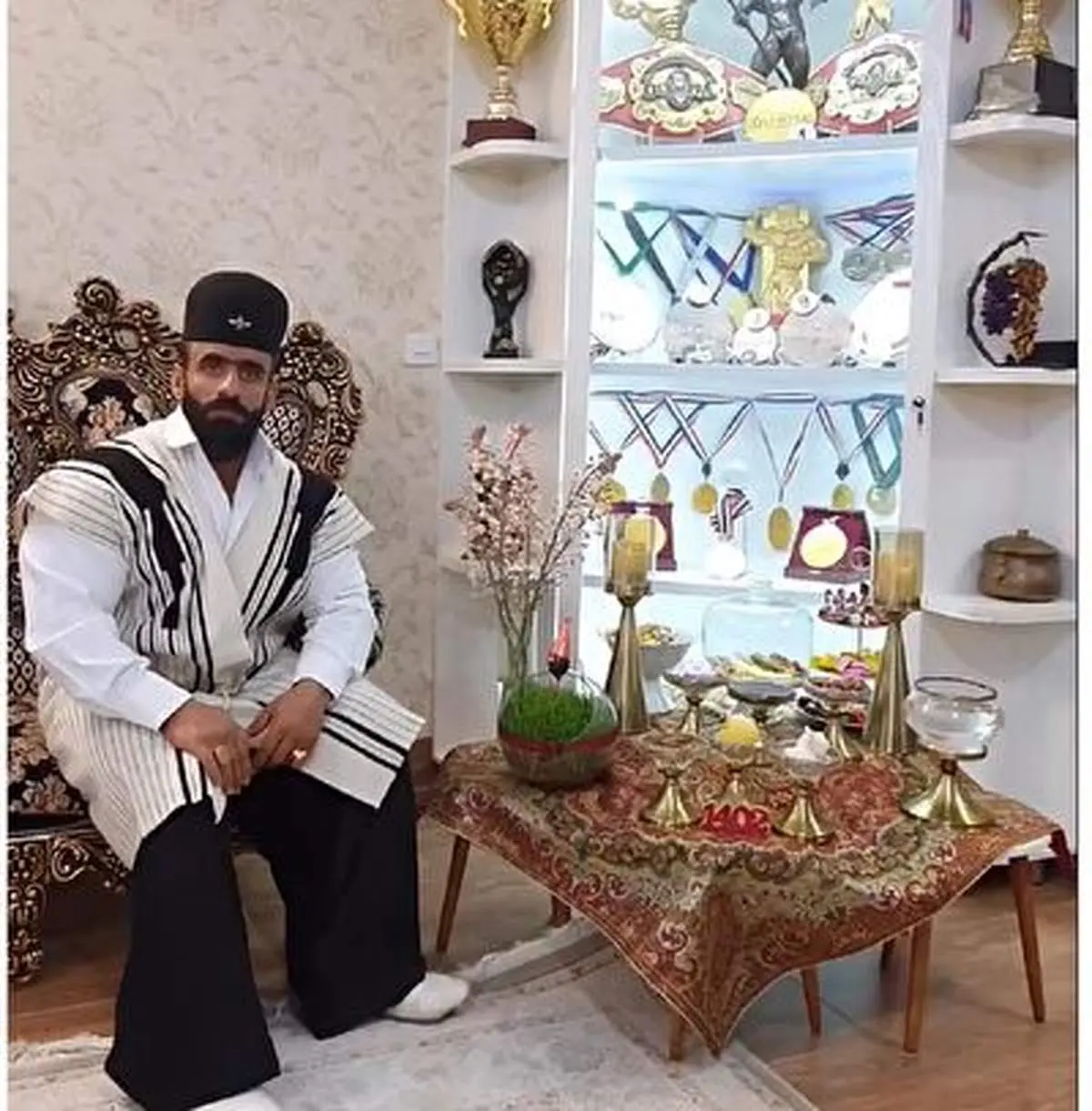 تبریک عید هادی چوپان با لباس محلی + فیلم