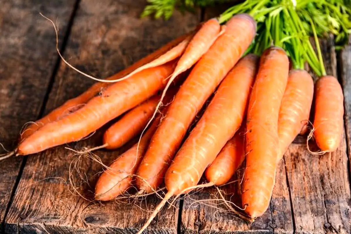 ۵ دلیلی که باید به‌طور منظم هویج بخورید