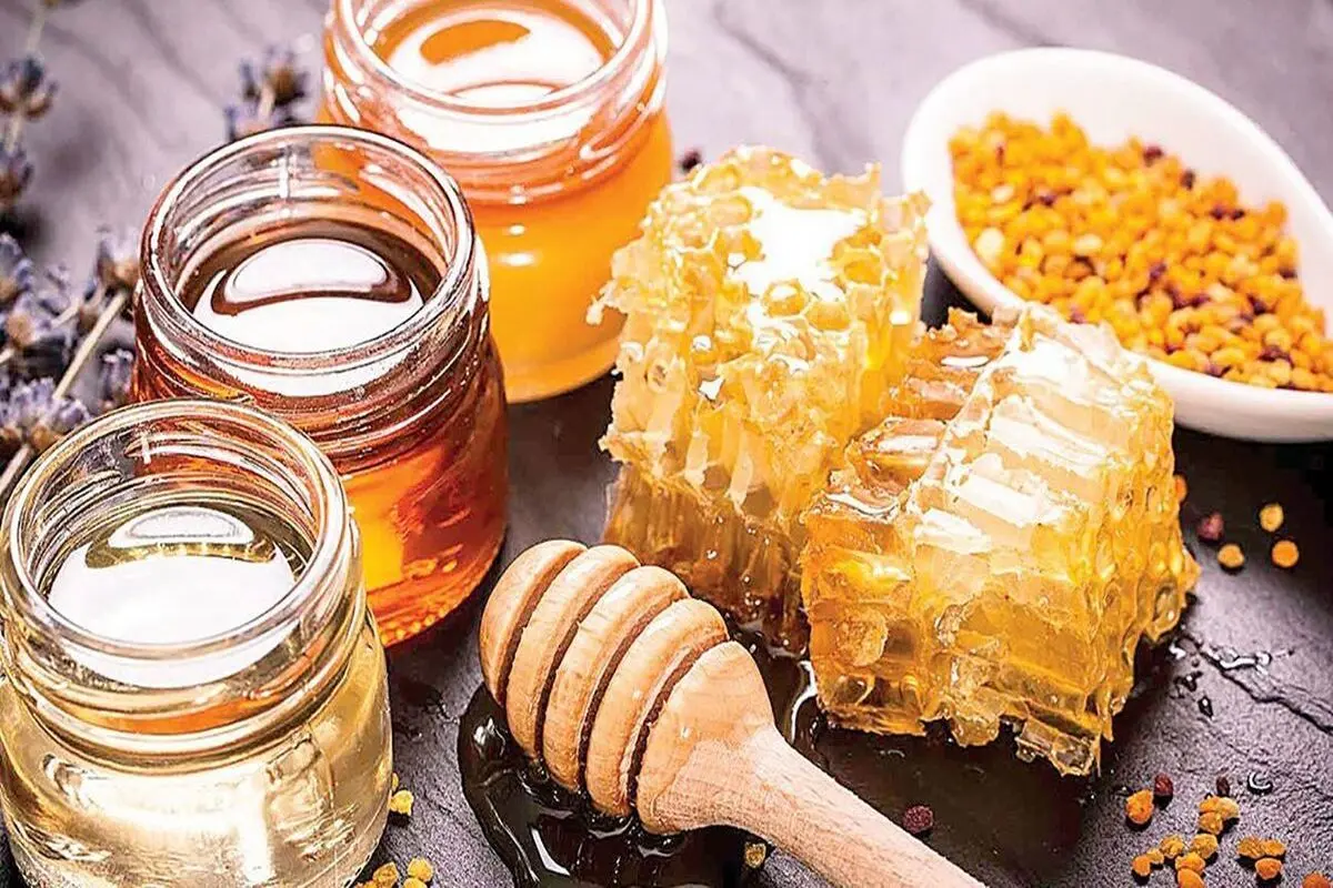 به این ۸ دلیل قبل خواب عسل بخورید