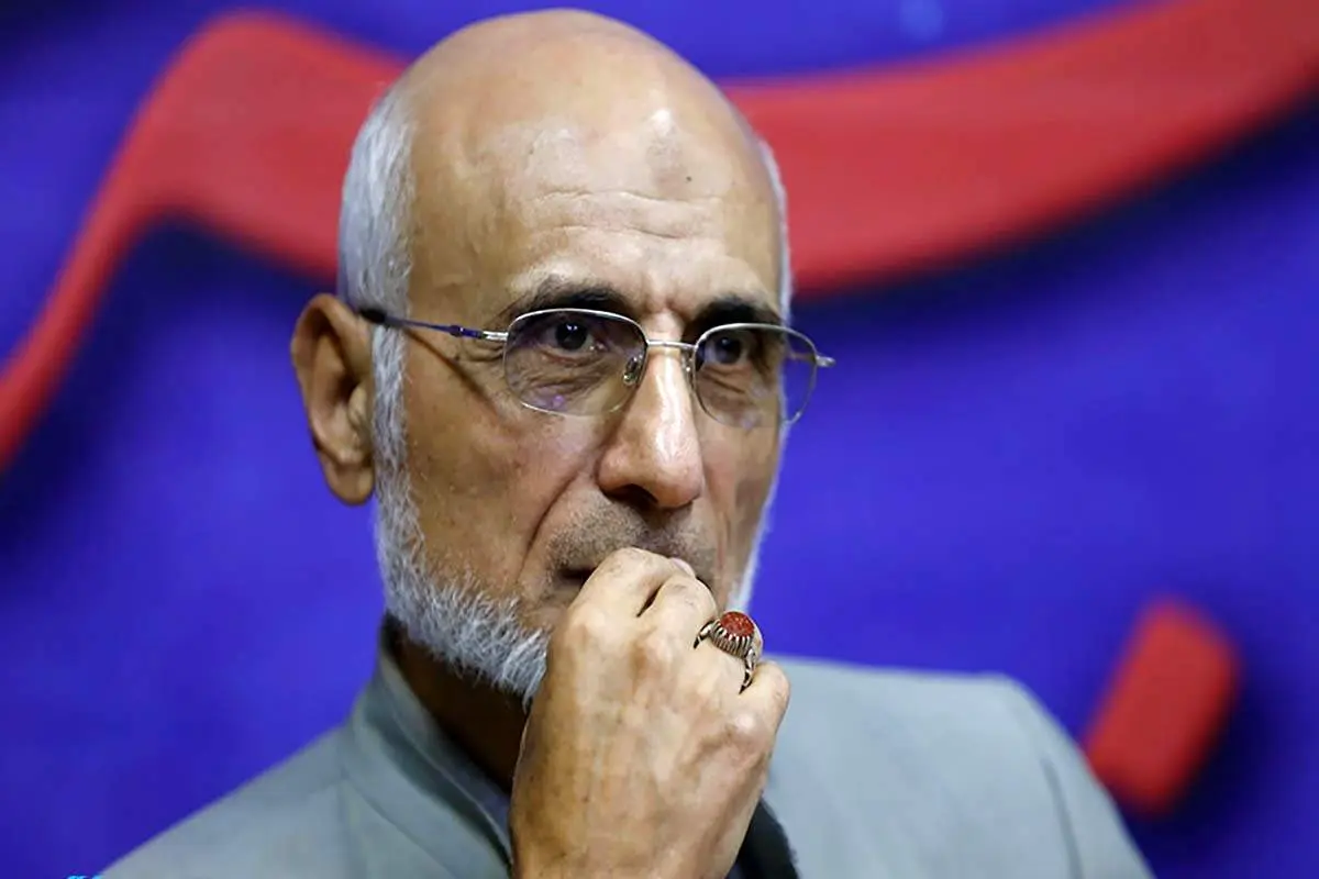 انتقاد تند و تیز میرسلیم از اینستاگرام