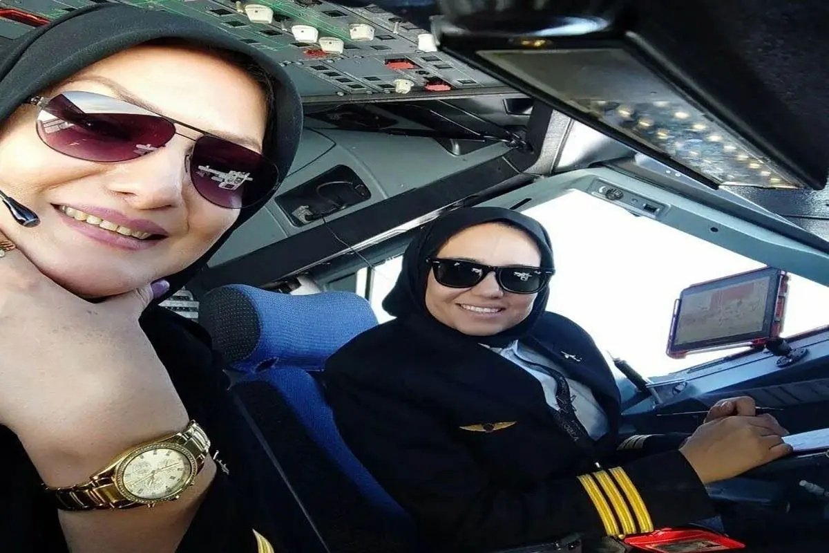 حضور زنان ایرانی در هواپیما به عنوان خلبان خبر ساز شد+ عکس