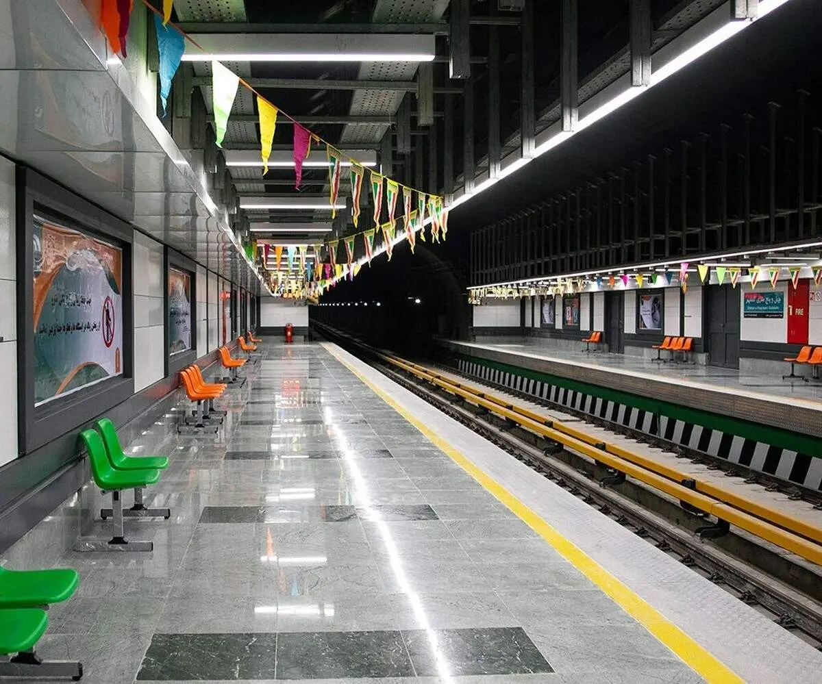 خودکشی نافرجام یک زن در متروی کرج